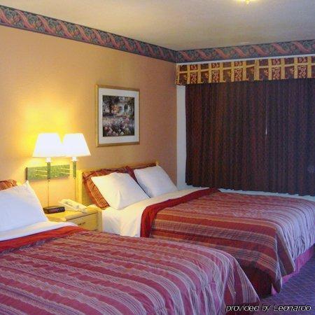 Muir Lodge Motel Martinez Oda fotoğraf