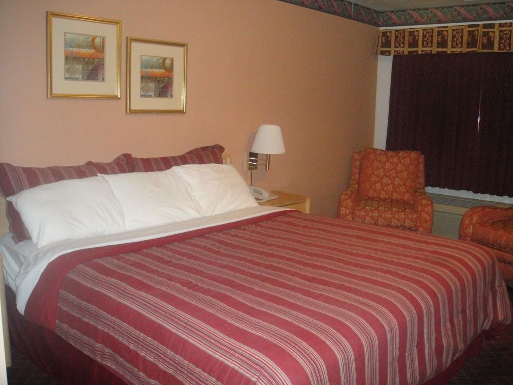 Muir Lodge Motel Martinez Oda fotoğraf