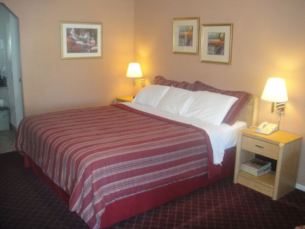 Muir Lodge Motel Martinez Oda fotoğraf