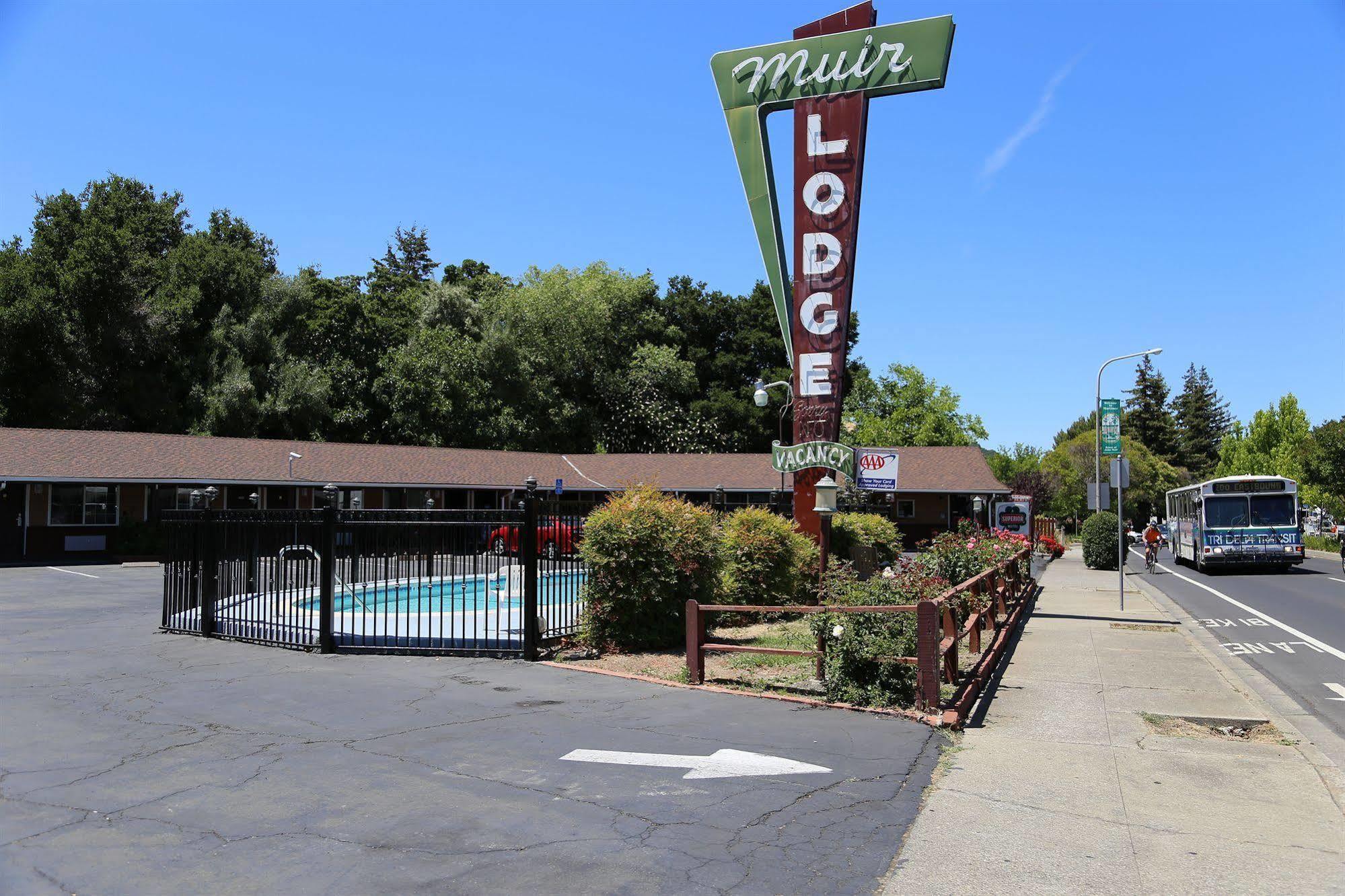 Muir Lodge Motel Martinez Dış mekan fotoğraf